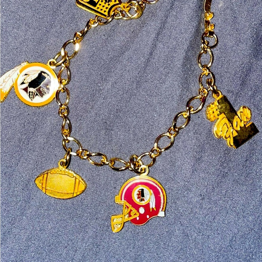 VINTAGE Peter David Redskins bracelet🏈